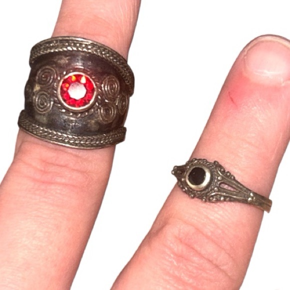 Vintage Ring Bundle Sterling Silver Garnet Marcasite Onyx - Picture 5 of 6